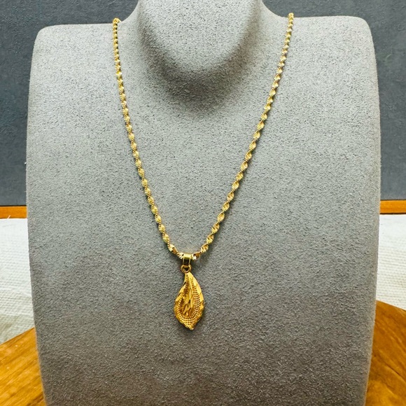 Gold Jewelry Set, 24k Duabi Gold Plated jewelry Set, Gold Necklace & Earrings - Picture 2 of 7